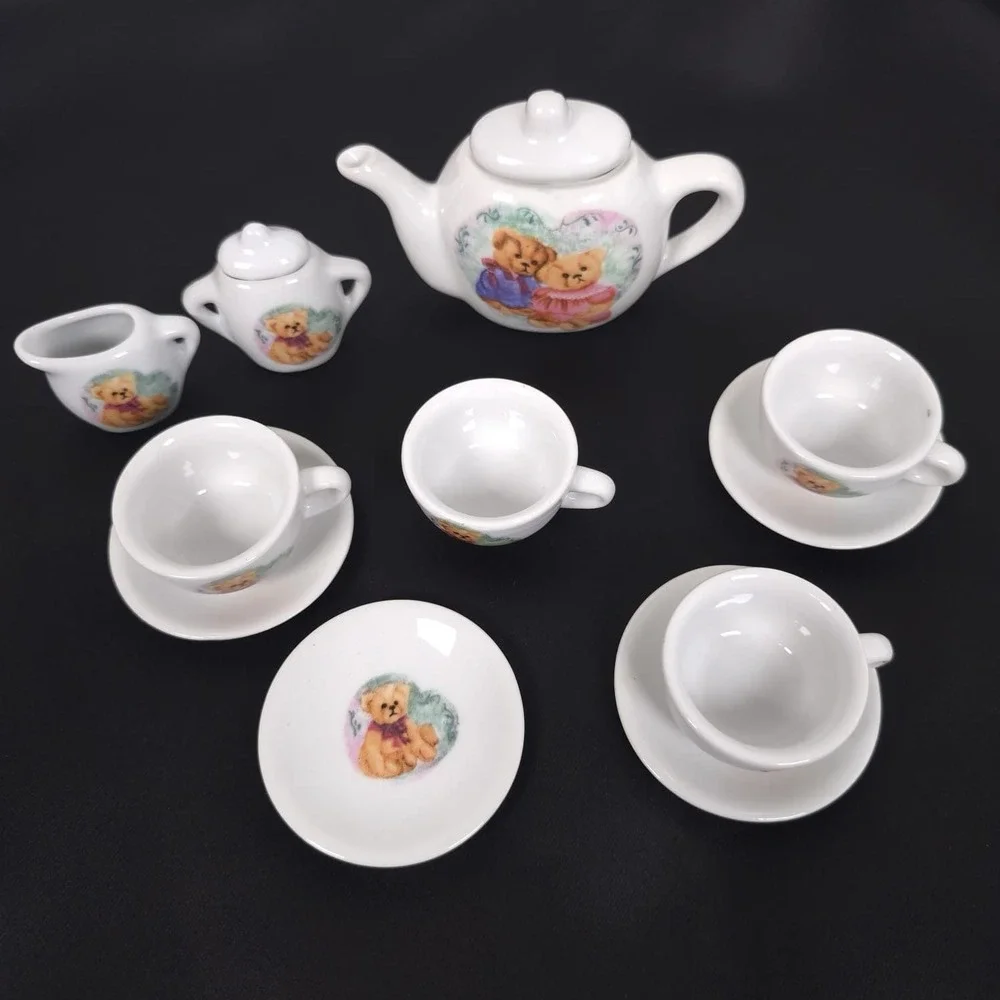 VINTAGE 1991 MINI PORCELAIN TEA SET TEDDY BEARS 12 Pieces‎ Cups Saucers